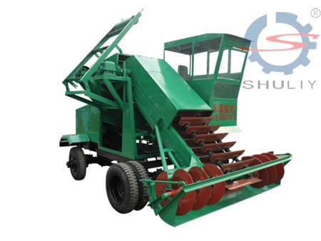 How to ensure the working efficiency of the salt harvester machine?