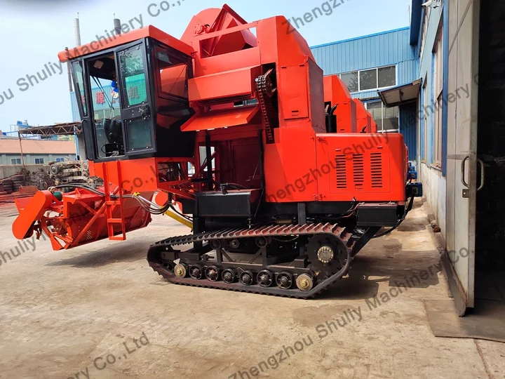 High capacity salt combine harvester